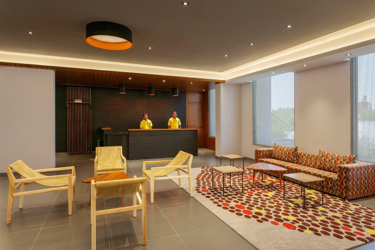 Ginger Sanand Hotell Exteriör bild